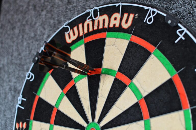 “Darts Shockwave!”: These Epic Wins by James Wade and Jonny Clayton Set the Stage for a Thrilling World Matchplay 2025 Semi-Final Clash