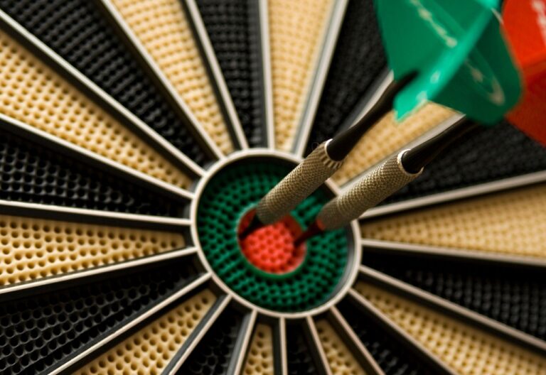 Dutch Darts Phenom Jermaine Wattimena Shocks World in PDC Triumph: “I Beat the Odds and Proved Them All Wrong” in Stunning Upset